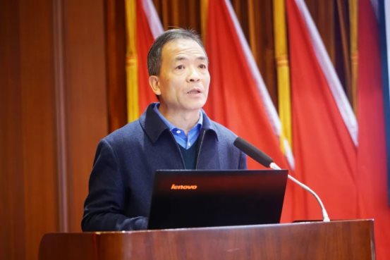 1e8a3ac702c12466886d3a2735a33607