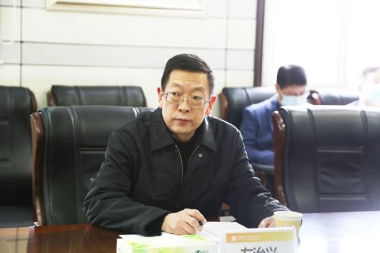 0b14912d7e0272fb6bf1cf5351f854f2